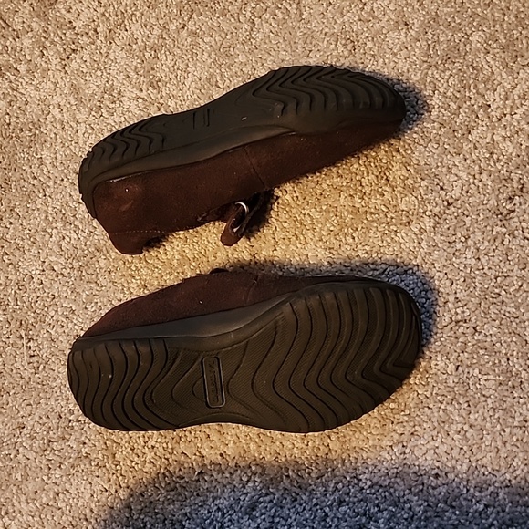 Brown shoes size 12W youth by Lands End .. - Picture 2 of 4